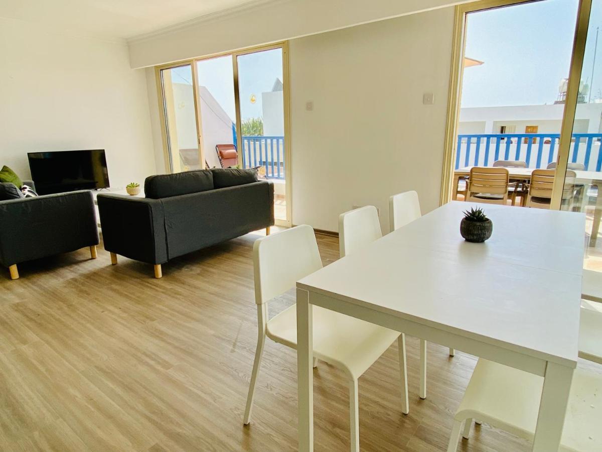 Basillica 3 Bedrooms Apartment Pafos Dış mekan fotoğraf