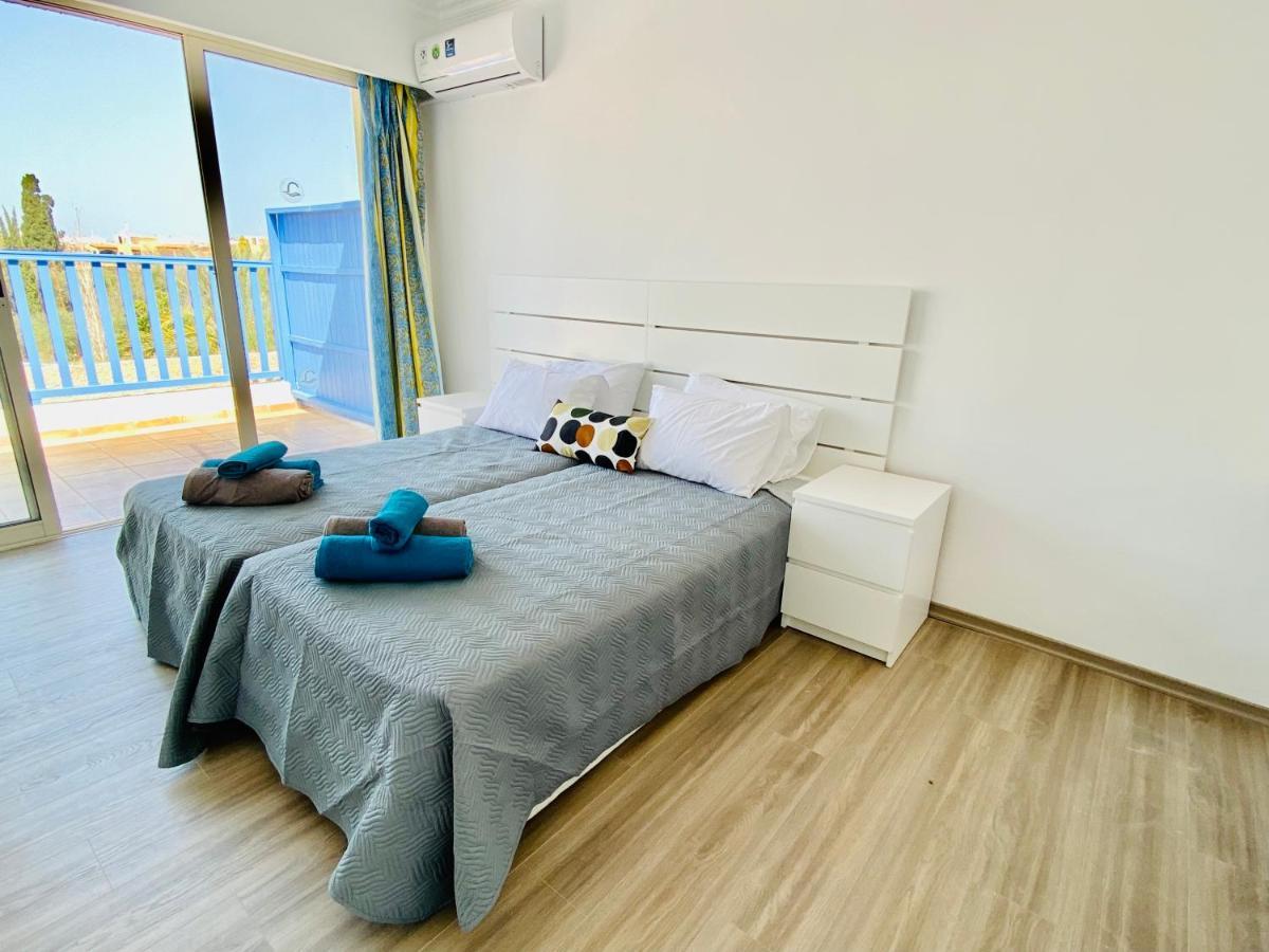Basillica 3 Bedrooms Apartment Pafos Dış mekan fotoğraf