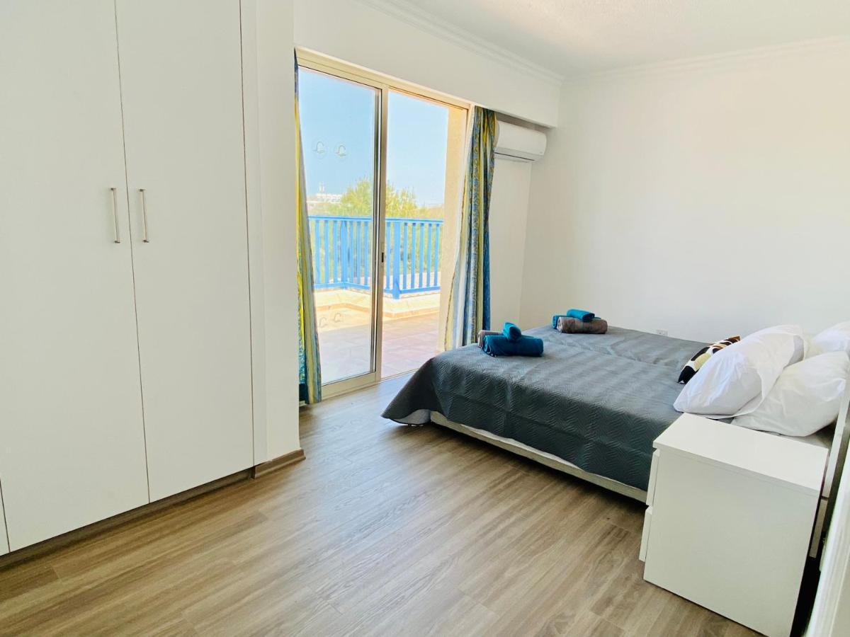 Basillica 3 Bedrooms Apartment Pafos Dış mekan fotoğraf